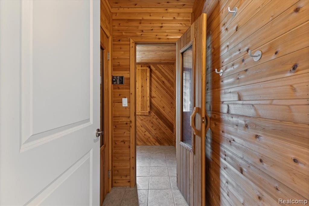 3440 Lone Pine Road West Bloomfield, MI 48323 - Photo 42 of 83