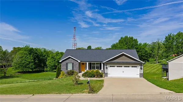 $350,000 | 829 North Lacey Street, Jackson, MO 63755