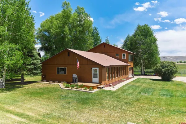 $925,000 | 404 Fairway Lane, Gunnison, CO 81230