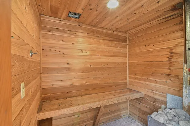 $2,500,000 | 35126 William Lane, Eustis, FL 32736