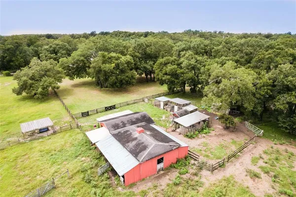 $2,250,000 | 35126 William Lane, Eustis, FL 32736