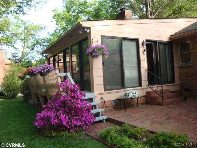 7804 Lycoming Road Henrico, VA 23229 - Photo 21 of 24 Yard/Garden