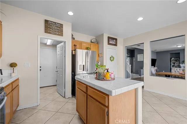 $569,900 | 36842 Aristo Place, Palmdale, CA 93550