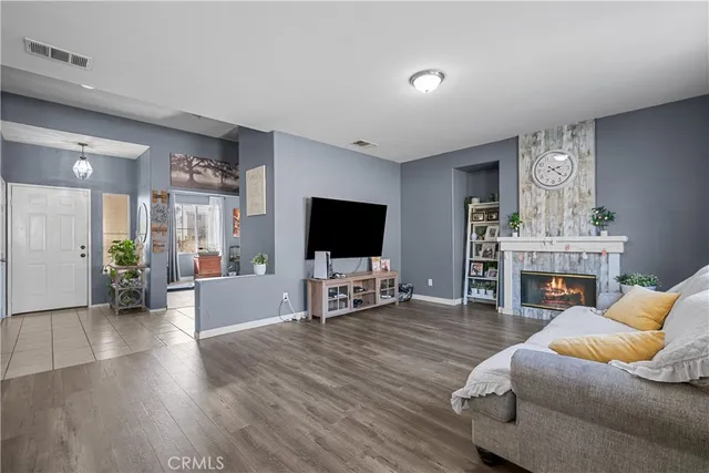 $569,900 | 36842 Aristo Place, Palmdale, CA 93550