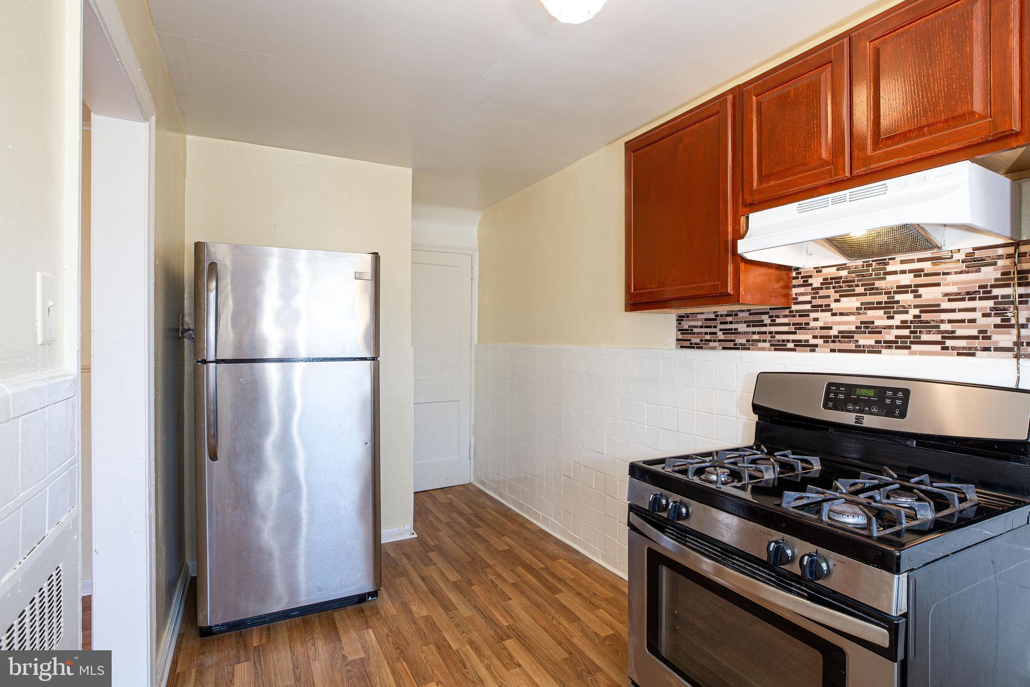 303 Copley Road Upper Darby, PA 19082 - Photo 14 of 19