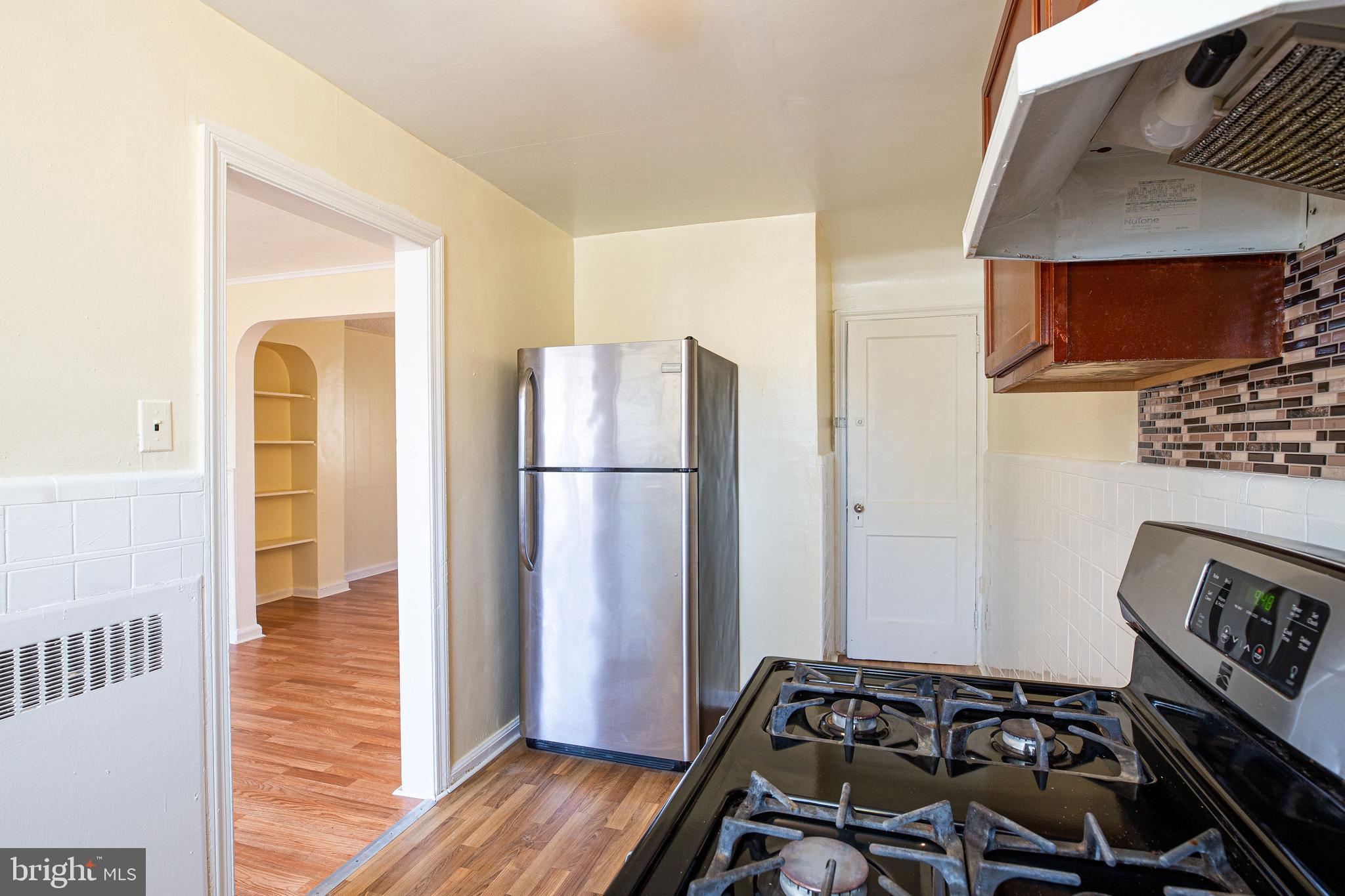 303 Copley Road Upper Darby, PA 19082 - Photo 15 of 19