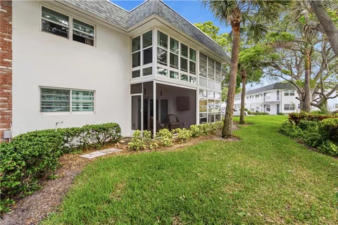 $169,000 | 2800 Indian River Boulevard, Unit 4Q, Vero Beach, FL 32960