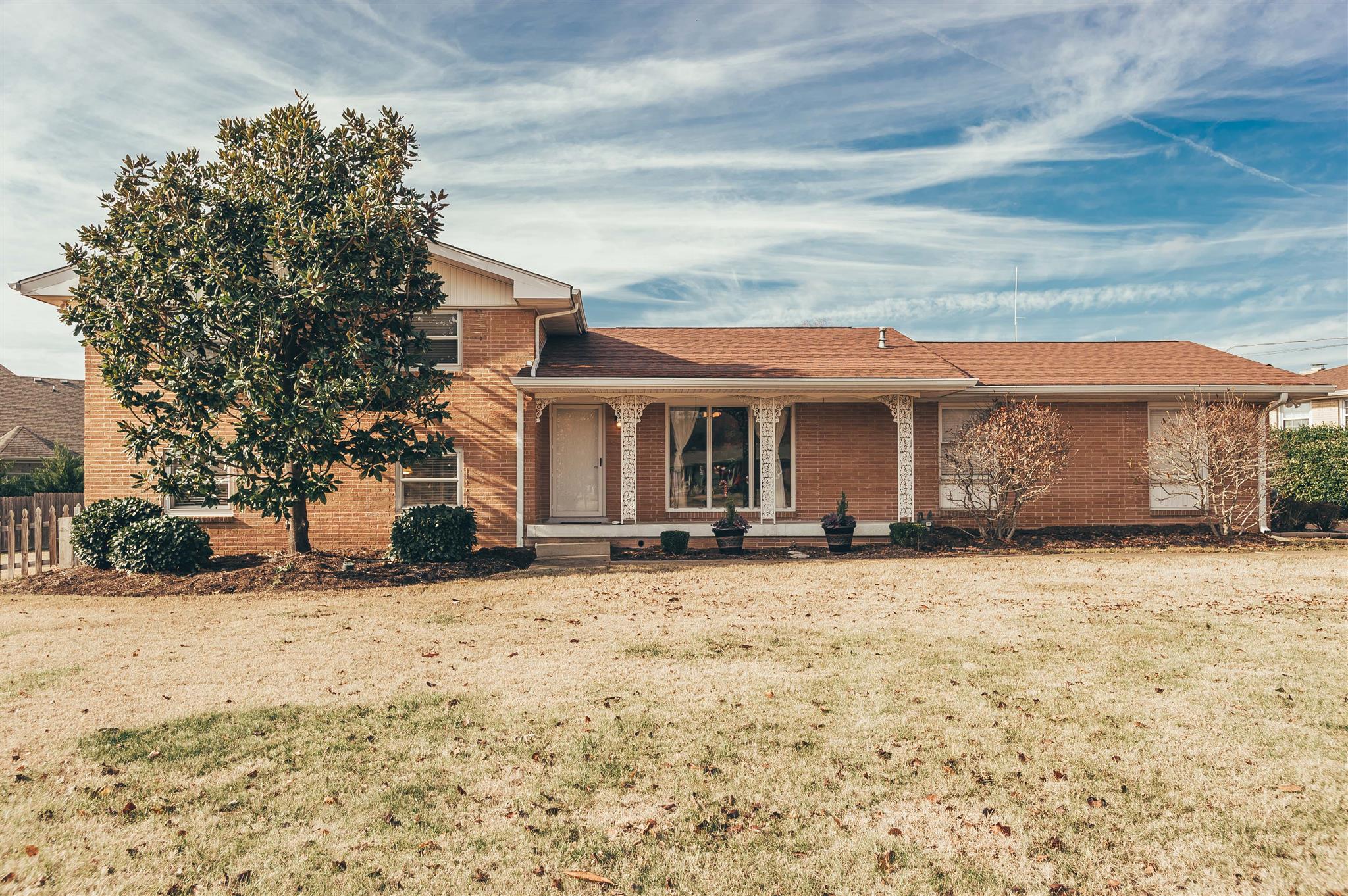 132 Chiroc Road Hendersonville, TN 37075 - Photo 1 of 22 Gallery Image 1