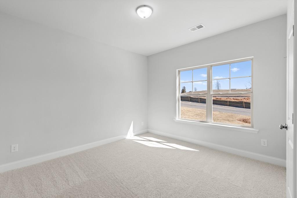154 Greenview Court Homer, GA 30547 - Photo 17 of 44 an empty room with a window