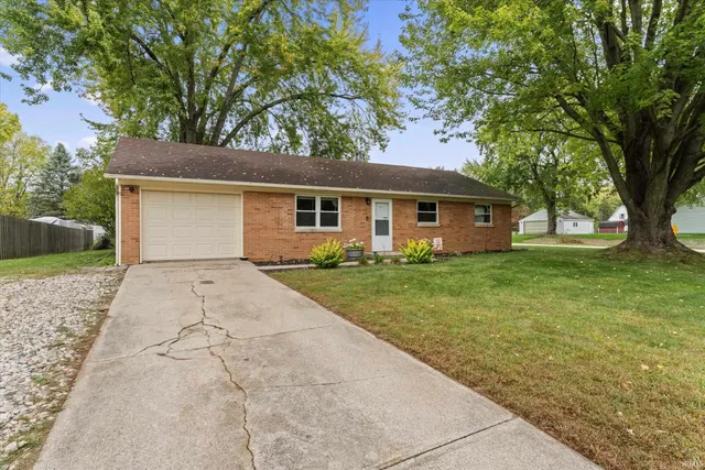 $178,900 | 23585 Forrestview Avenue, Elkhart, IN 46517