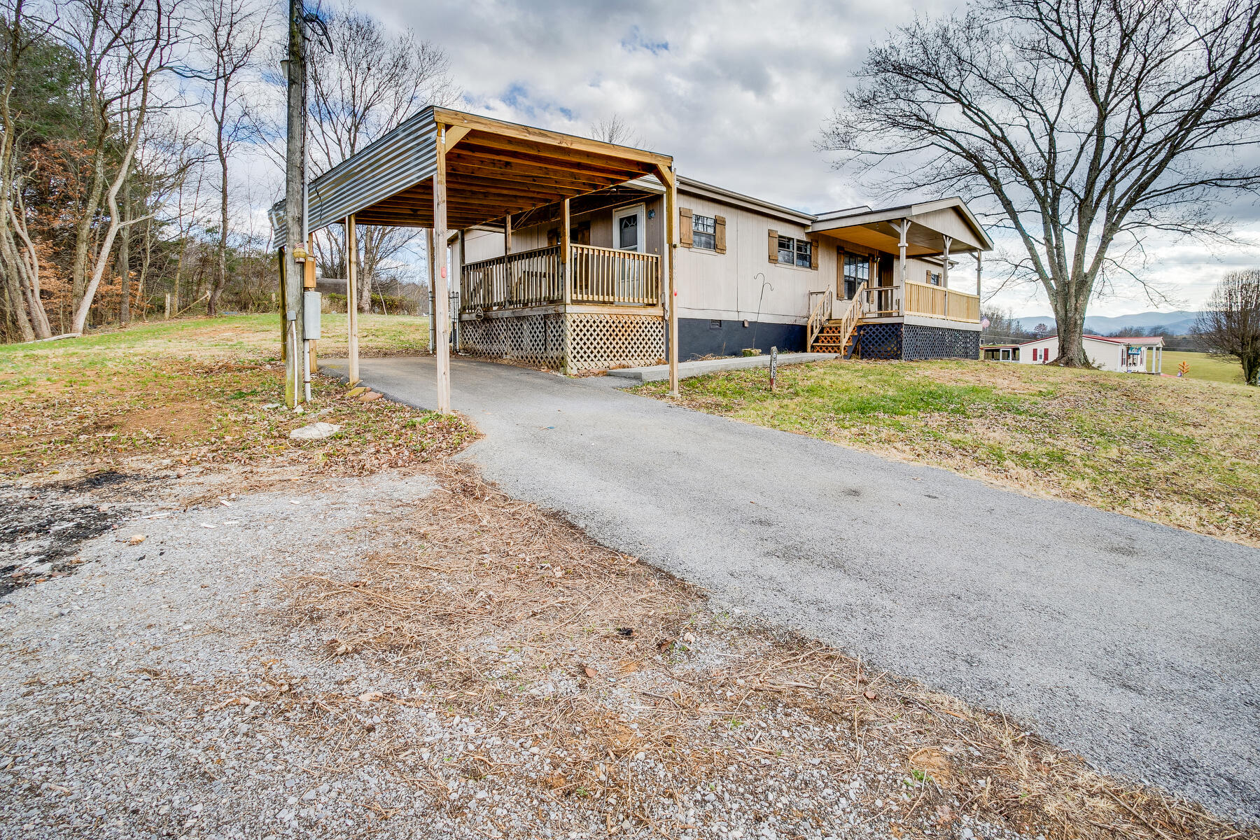 662 Conklin Road Jonesborough, TN 37659 - Photo 3 of 34 front