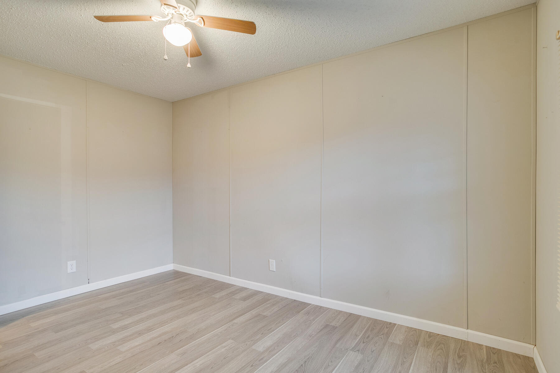 662 Conklin Road Jonesborough, TN 37659 - Photo 28 of 34 Bedroom