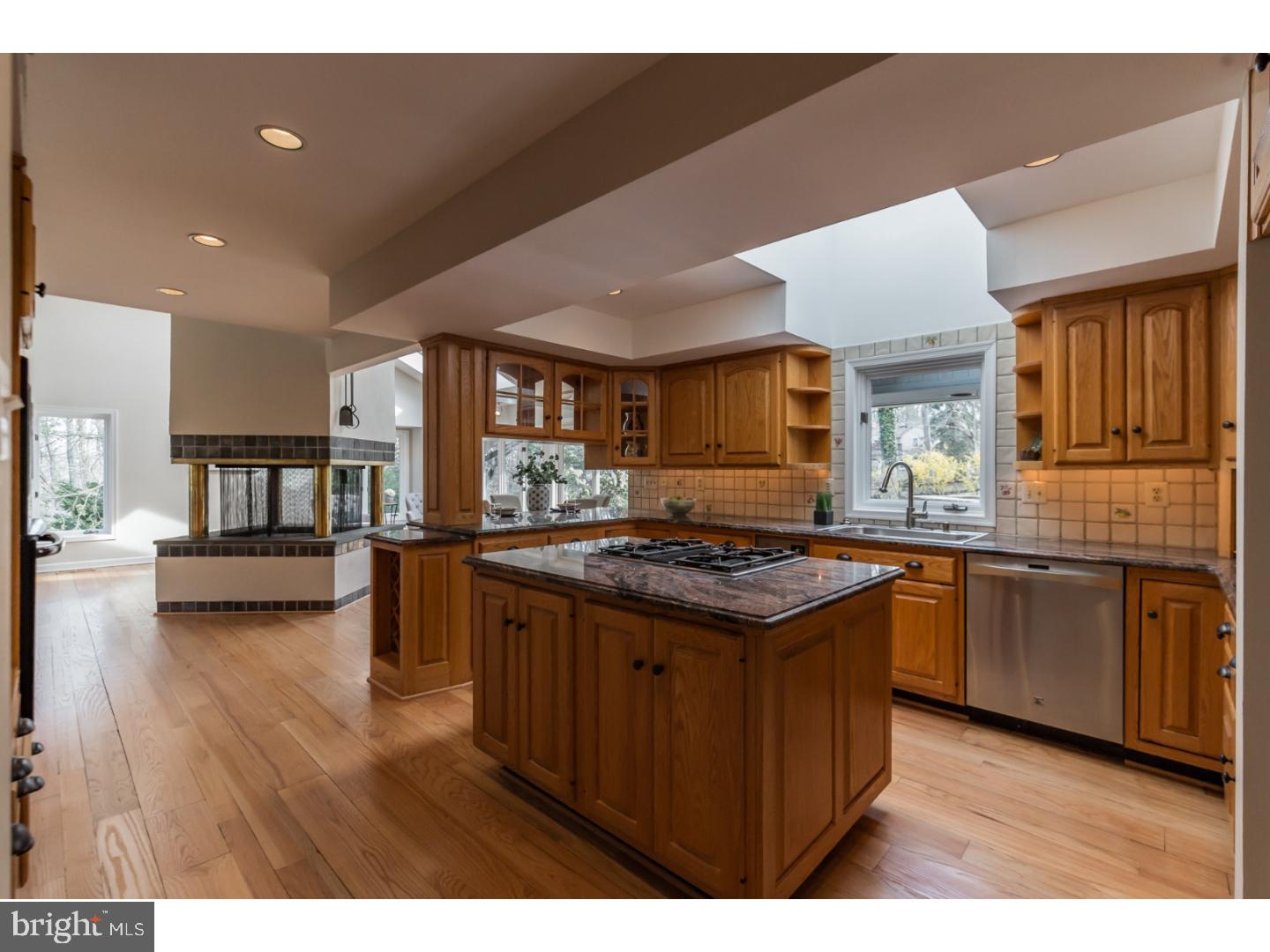 844 Old State Road Berwyn, PA 19312 - Photo 13 of 25 Kitchen