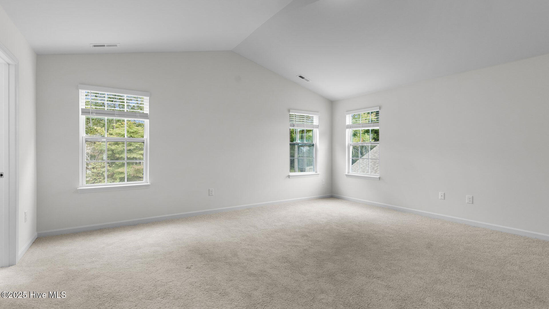 1096 Queensland Lane Ayden, NC 28513 - Photo 24 of 27 28-web-or-mls-8Y3A0553