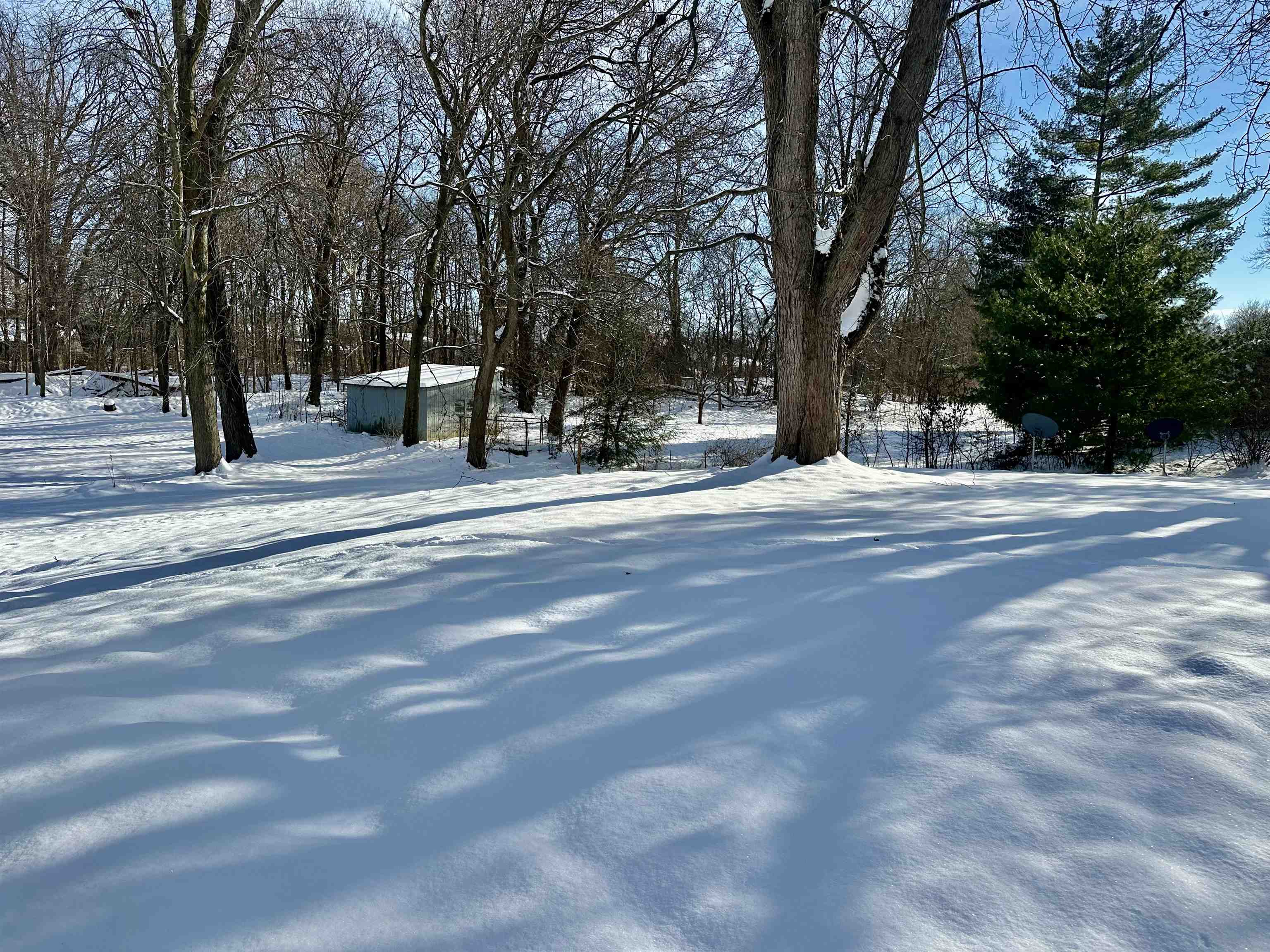 307 Clinton Street Auburn, IN 46706 - Photo 24 of 25