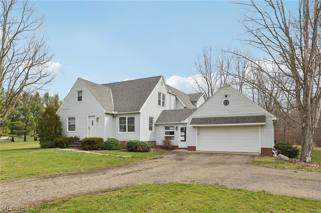 9877 Cutts Road Chardon, OH 44024 - Photo 2 of 50