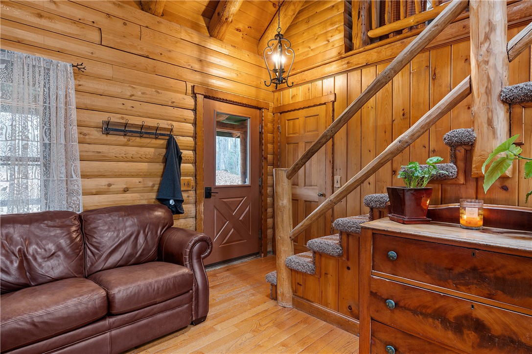 283 Snake Hill Road Glocester, RI 02857 - Photo 4 of 50