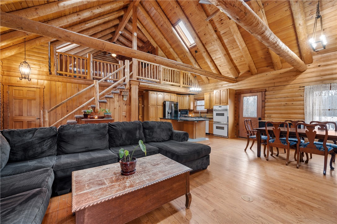 283 Snake Hill Road Glocester, RI 02857 - Photo 6 of 50