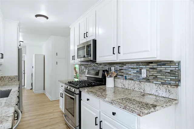 $1,850,000 | 129 14th Street, Seal Beach, CA 90740