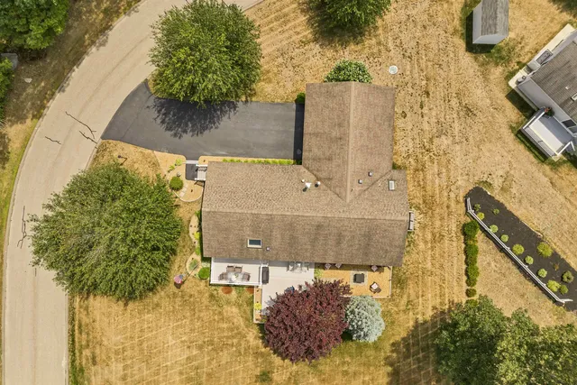 $415,000 | 41 Holly Circle, North Hampton, NH 03862