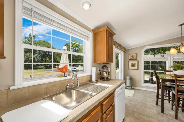 $415,000 | 41 Holly Circle, North Hampton, NH 03862