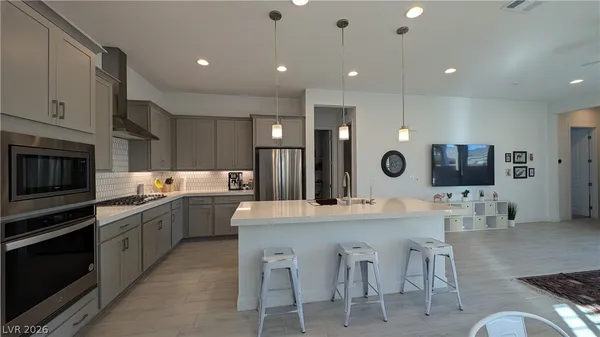 $3,000 | 116 Ibiza Lake Drive, Henderson, NV 89011