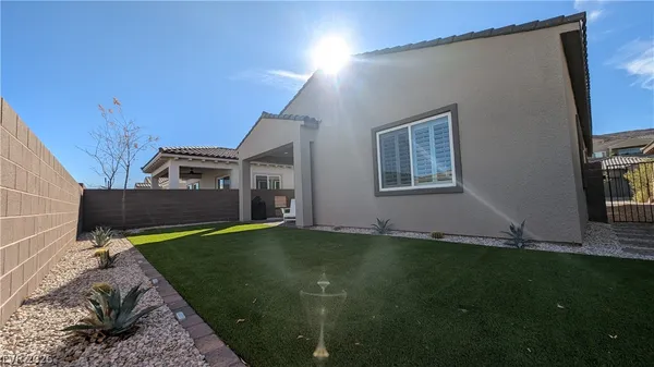 $3,000 | 116 Ibiza Lake Drive, Henderson, NV 89011