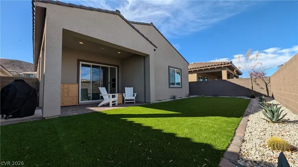 $3,000 | 116 Ibiza Lake Drive, Henderson, NV 89011