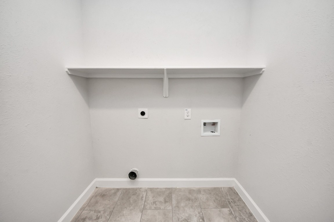 6934 Neff Street Houston, TX 77074 - Photo 14 of 32