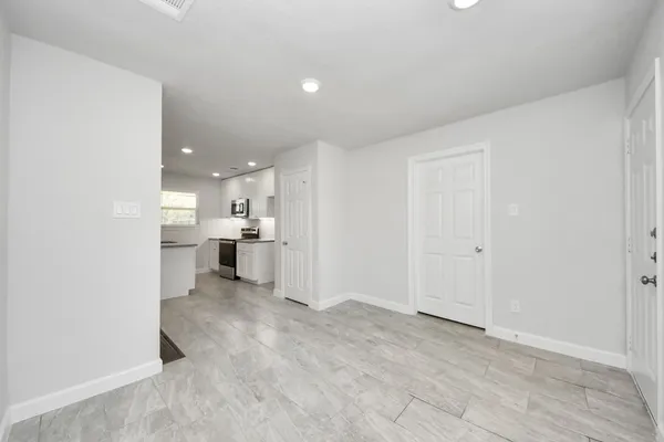 $1,800 | 6934 Neff Street, Houston, TX 77074