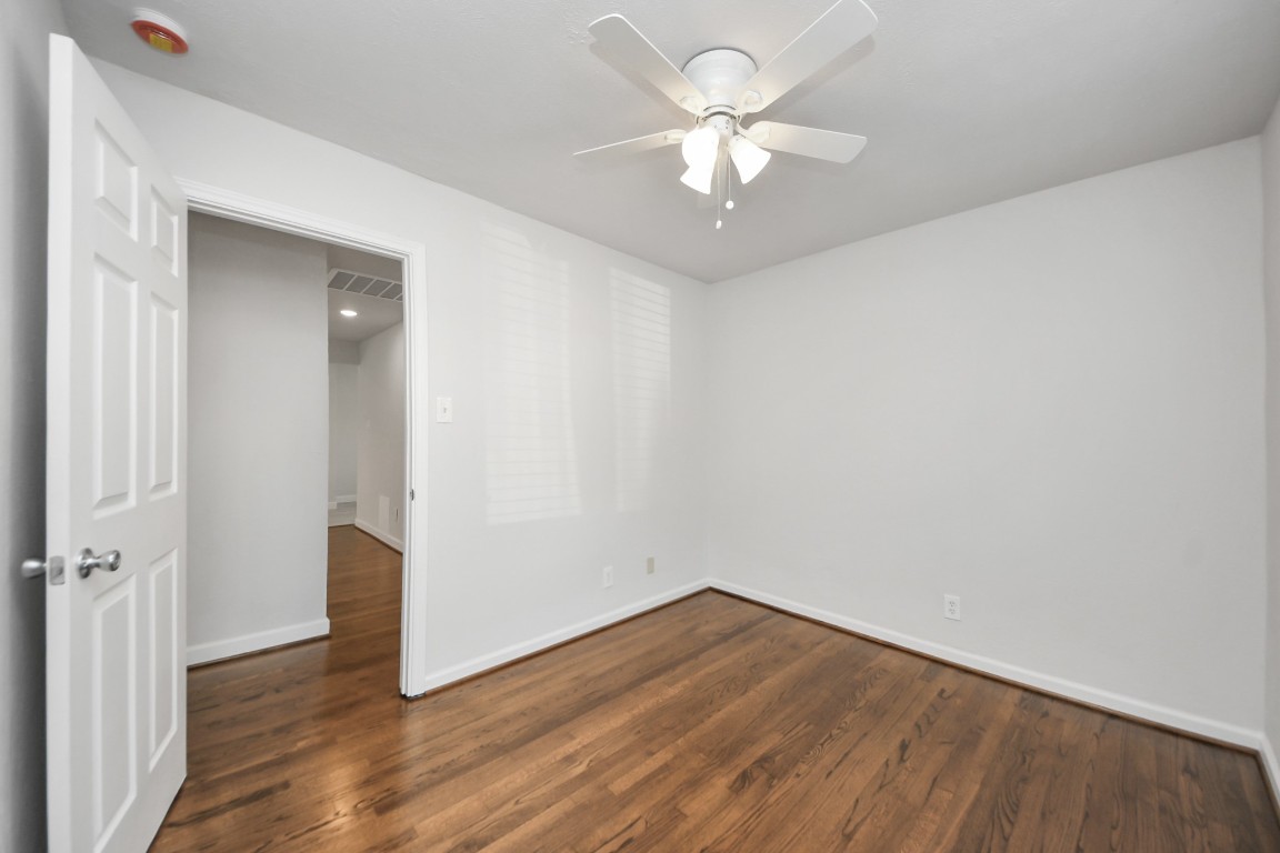 6934 Neff Street Houston, TX 77074 - Photo 23 of 32