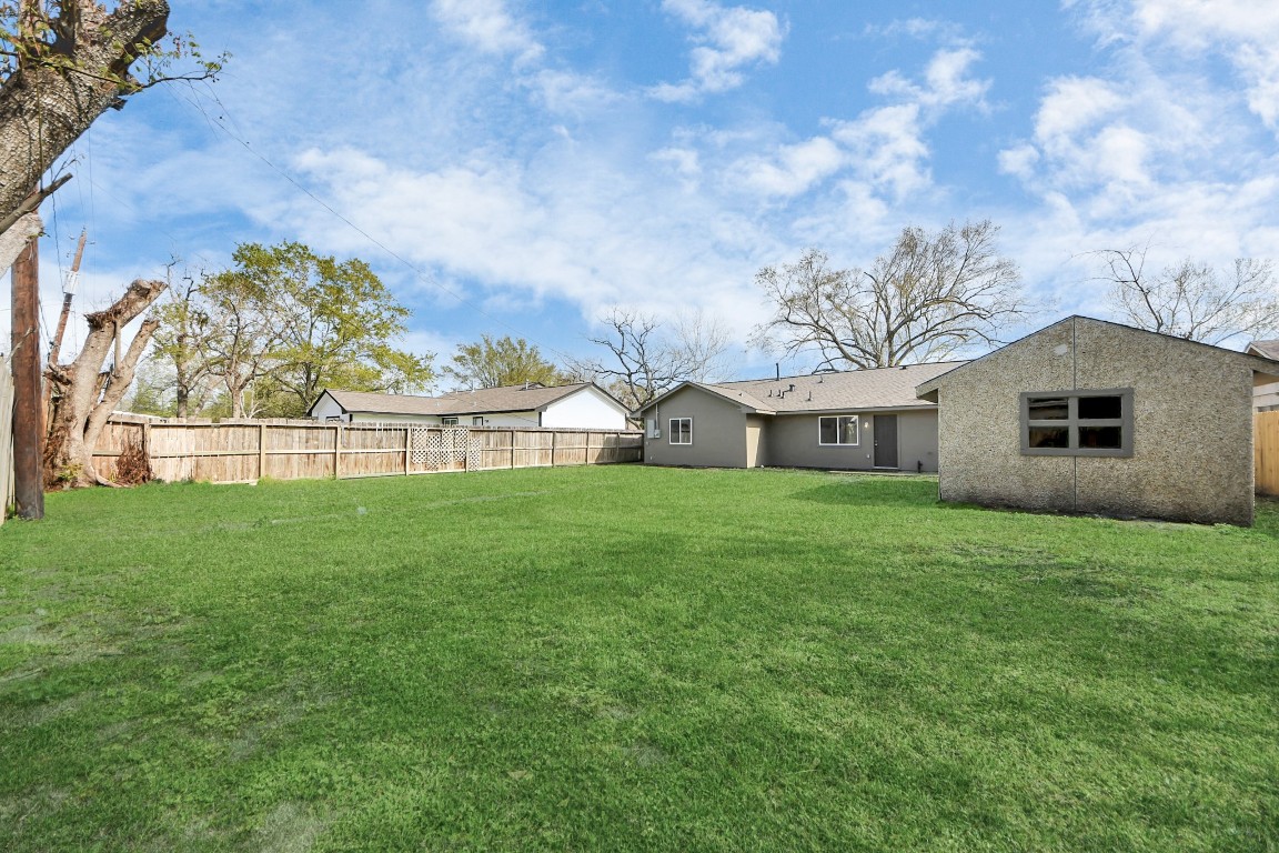 6934 Neff Street Houston, TX 77074 - Photo 29 of 32