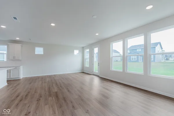 $515,000 | 3219 Beautyberry Way, Greenwood, IN 46143