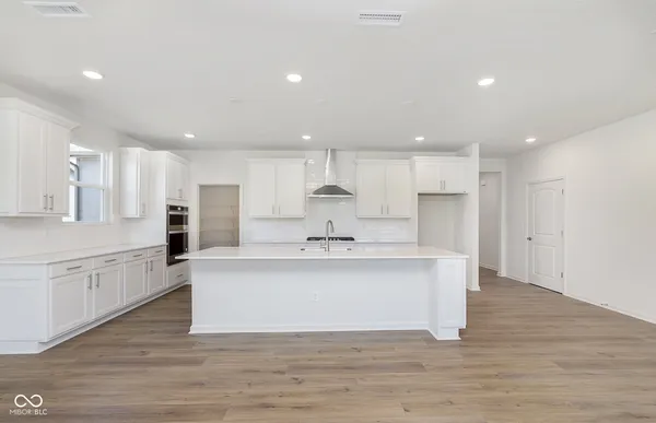 $515,000 | 3219 Beautyberry Way, Greenwood, IN 46143