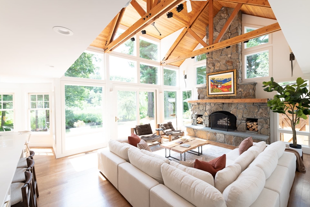 46 Black Burnian Road Weston, MA 02493 - Photo 8 of 42 Gallery Image 8