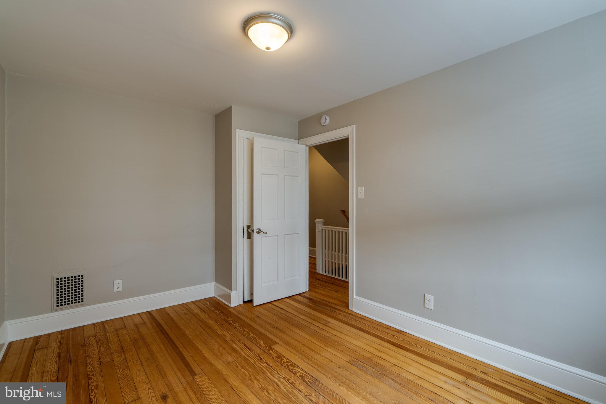 679 Poplar Street Lancaster, PA 17603 - Photo 19 of 32 a view of empty room