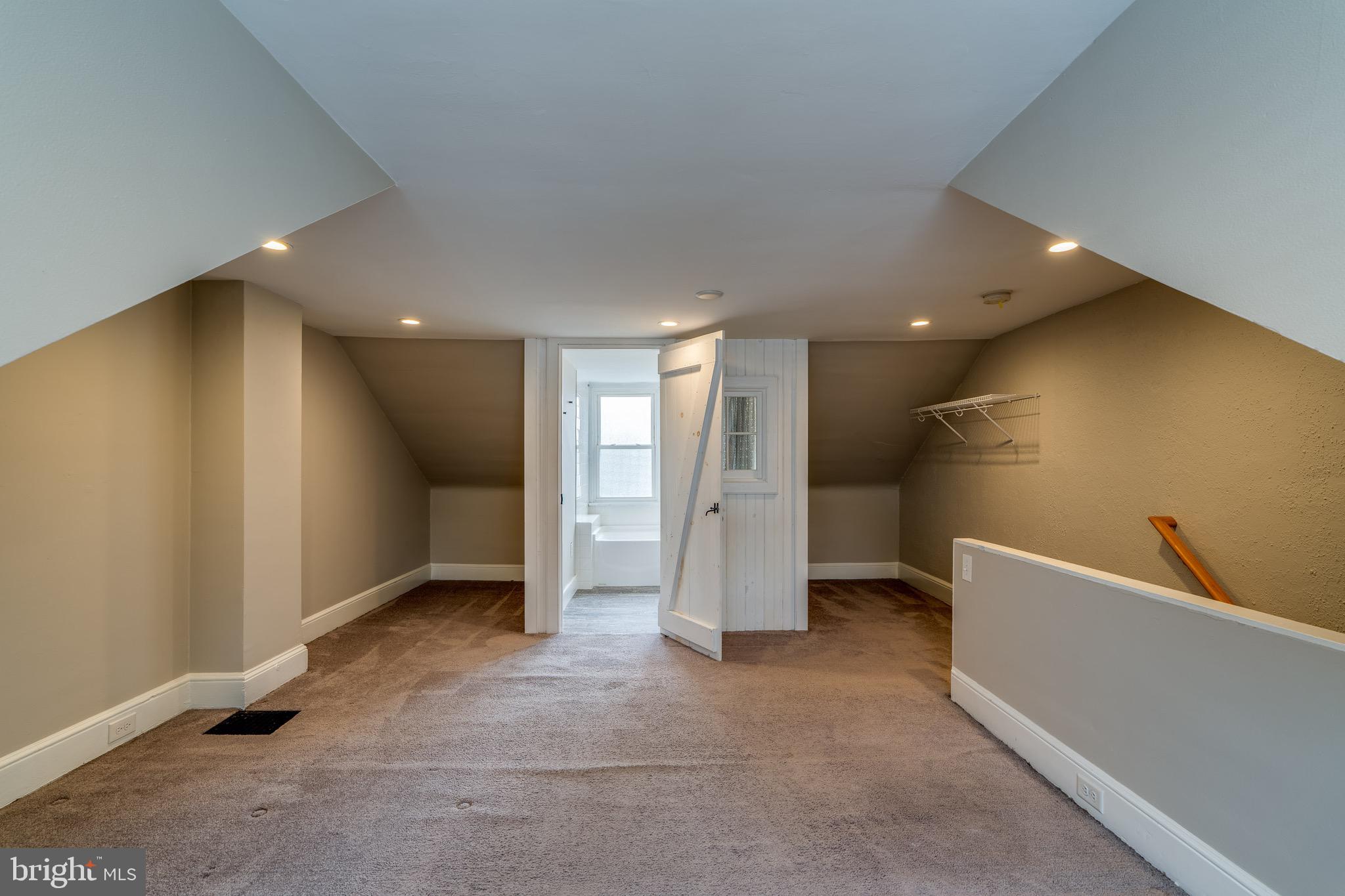 679 Poplar Street Lancaster, PA 17603 - Photo 24 of 32 a view of an empty room
