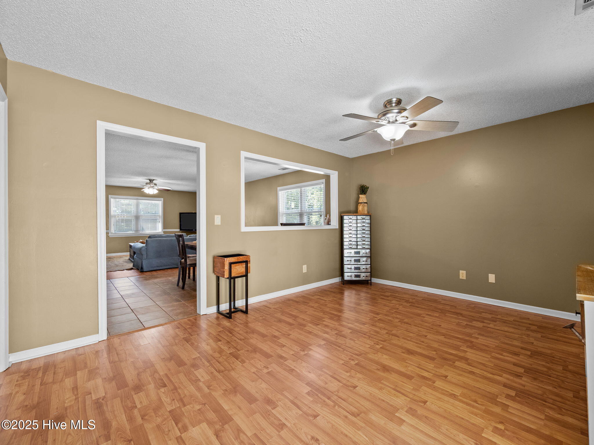 344 Riggs Road Hubert, NC 28539 - Photo 16 of 31 Large Flex Space