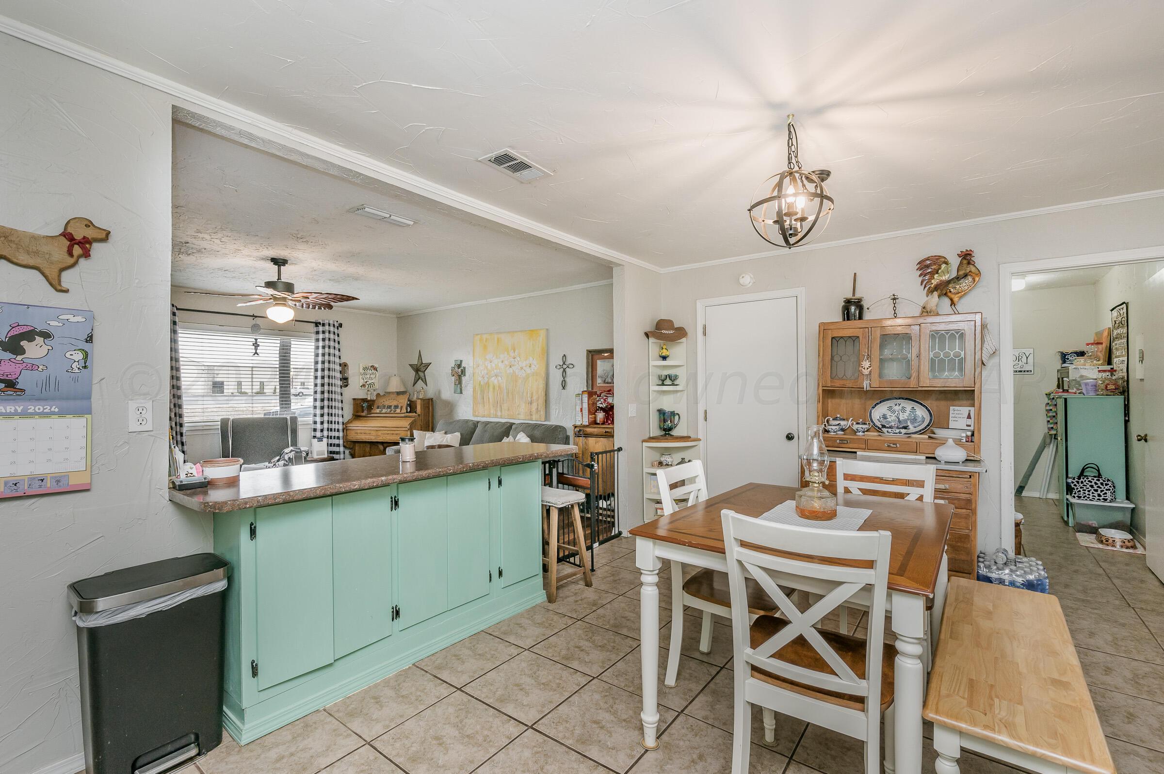 48 Hunsley Road Canyon, TX 79015 - Photo 6 of 19 Kitchen-2