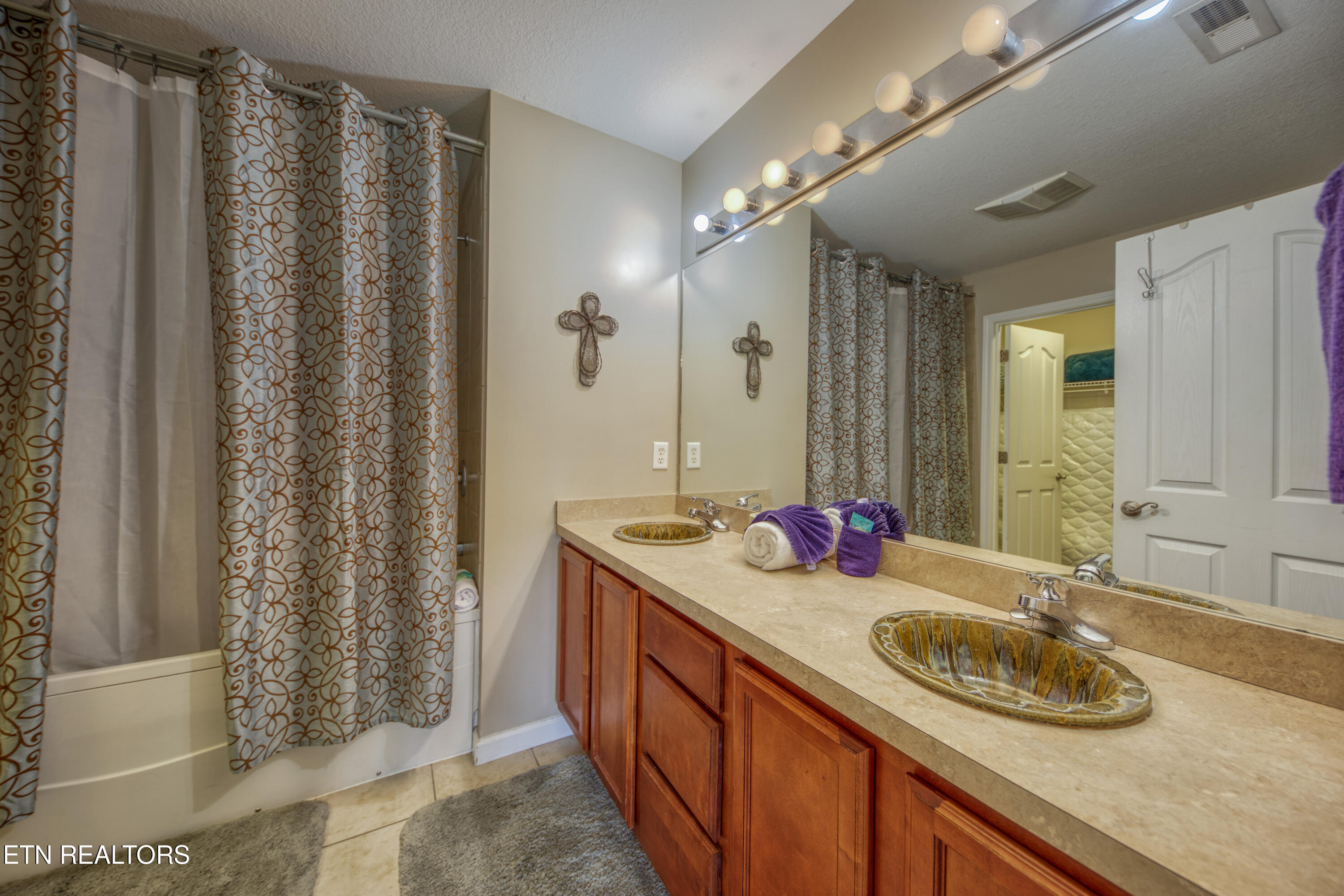 332 Meriwether Way Pigeon Forge, TN 37863 - Photo 8 of 26 0H3A8651_87
