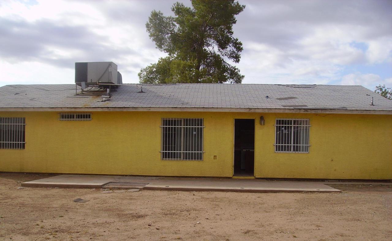 5218 West Granada Road Phoenix, AZ 85035 - Photo 2 of 3 Rear