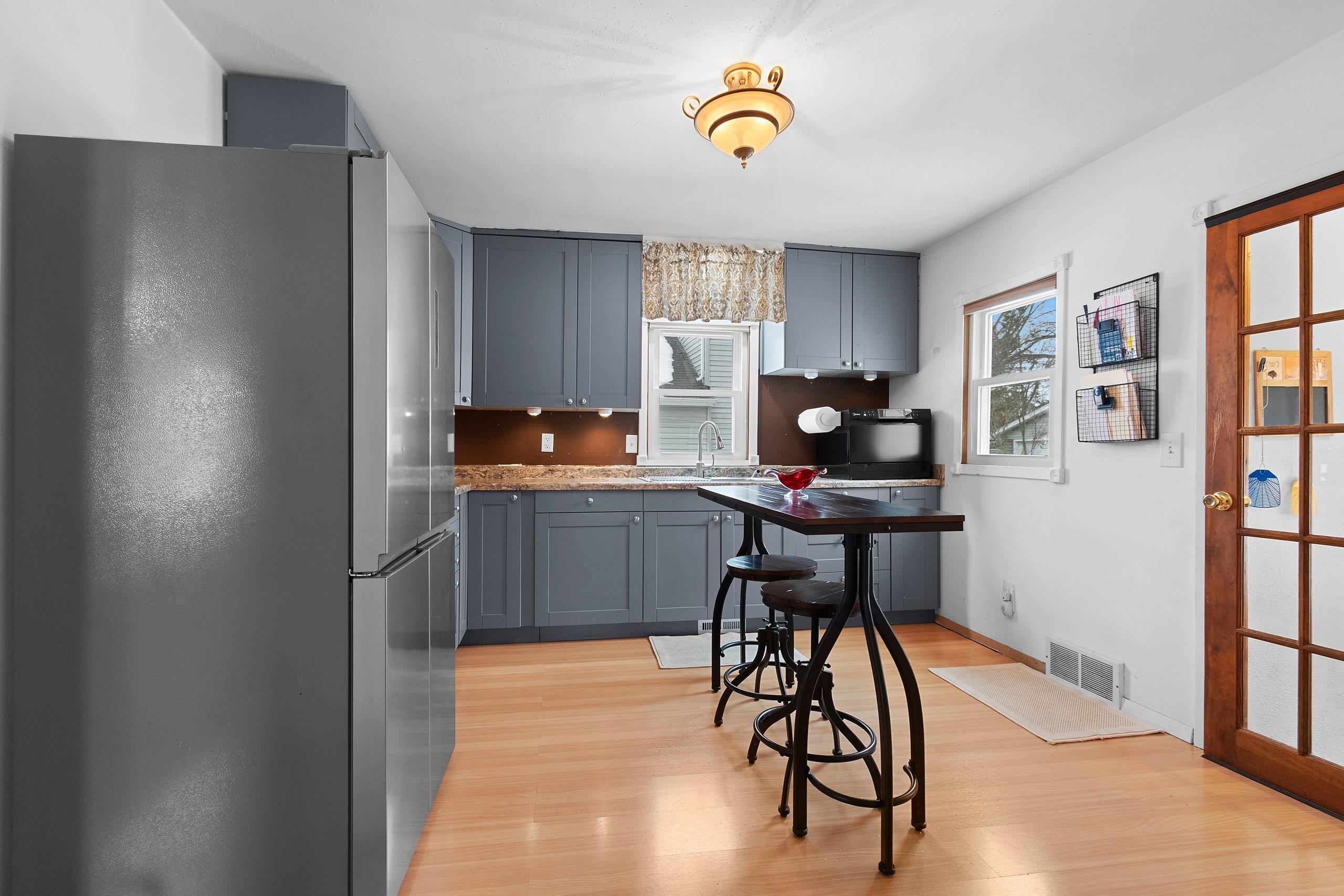 1815 North Ullman Street Appleton, WI 54911 - Photo 11 of 34