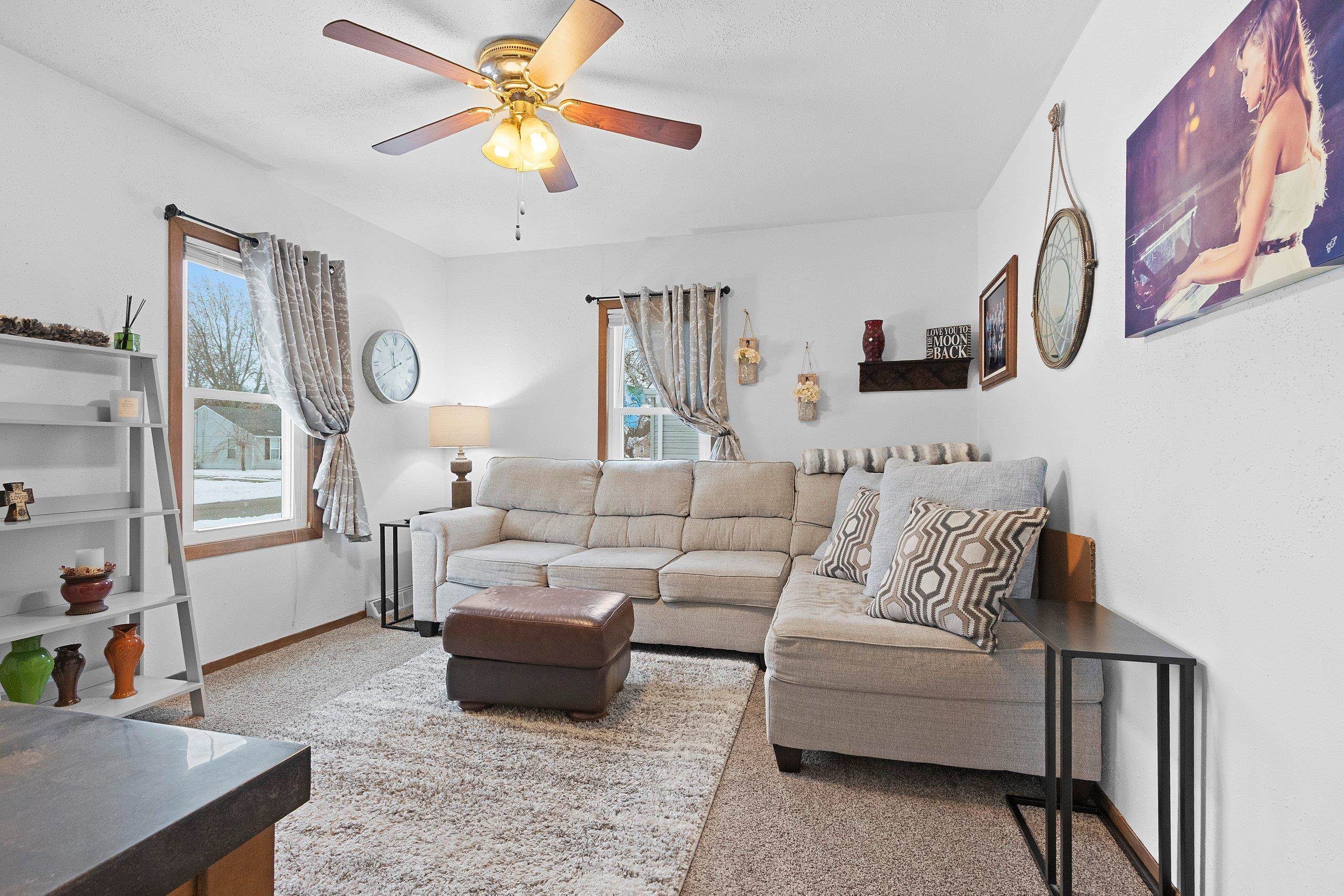 1815 North Ullman Street Appleton, WI 54911 - Photo 10 of 34