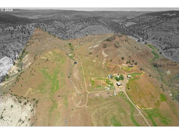 $895,000 | 40300 Kahler Basin Road, Spray, OR 97874