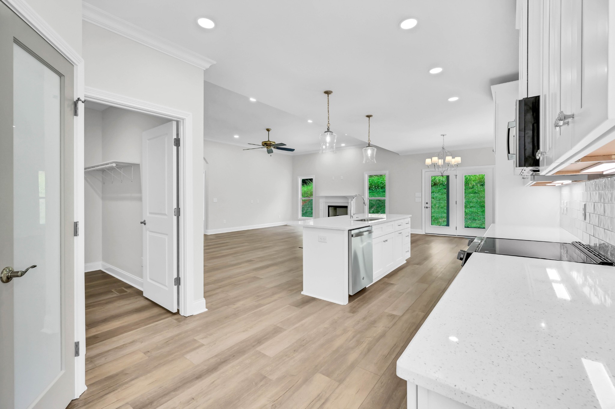 447 Blue Ridge Clarksville, TN 37043 - Photo 13 of 42 Gallery Image 13