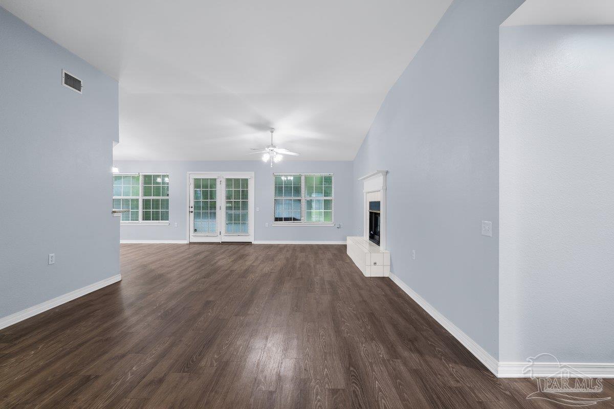 1039 Brownfield Road Pensacola, FL 32526 - Photo 3 of 41