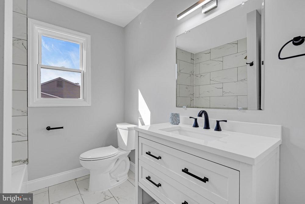 328 Ithaca Avenue Delran, NJ 08075 - Photo 17 of 24 a bathroom with a sink toilet and shower