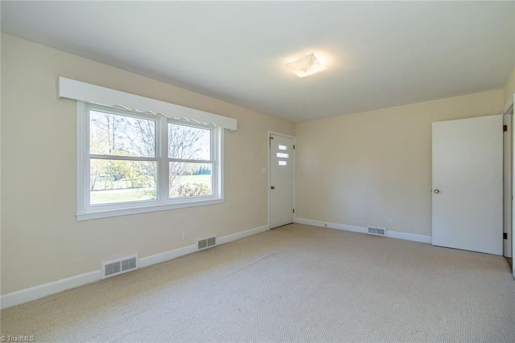 5838 Jones Road Walkertown, NC 27051 - Photo 19 of 50 Gallery Image 19