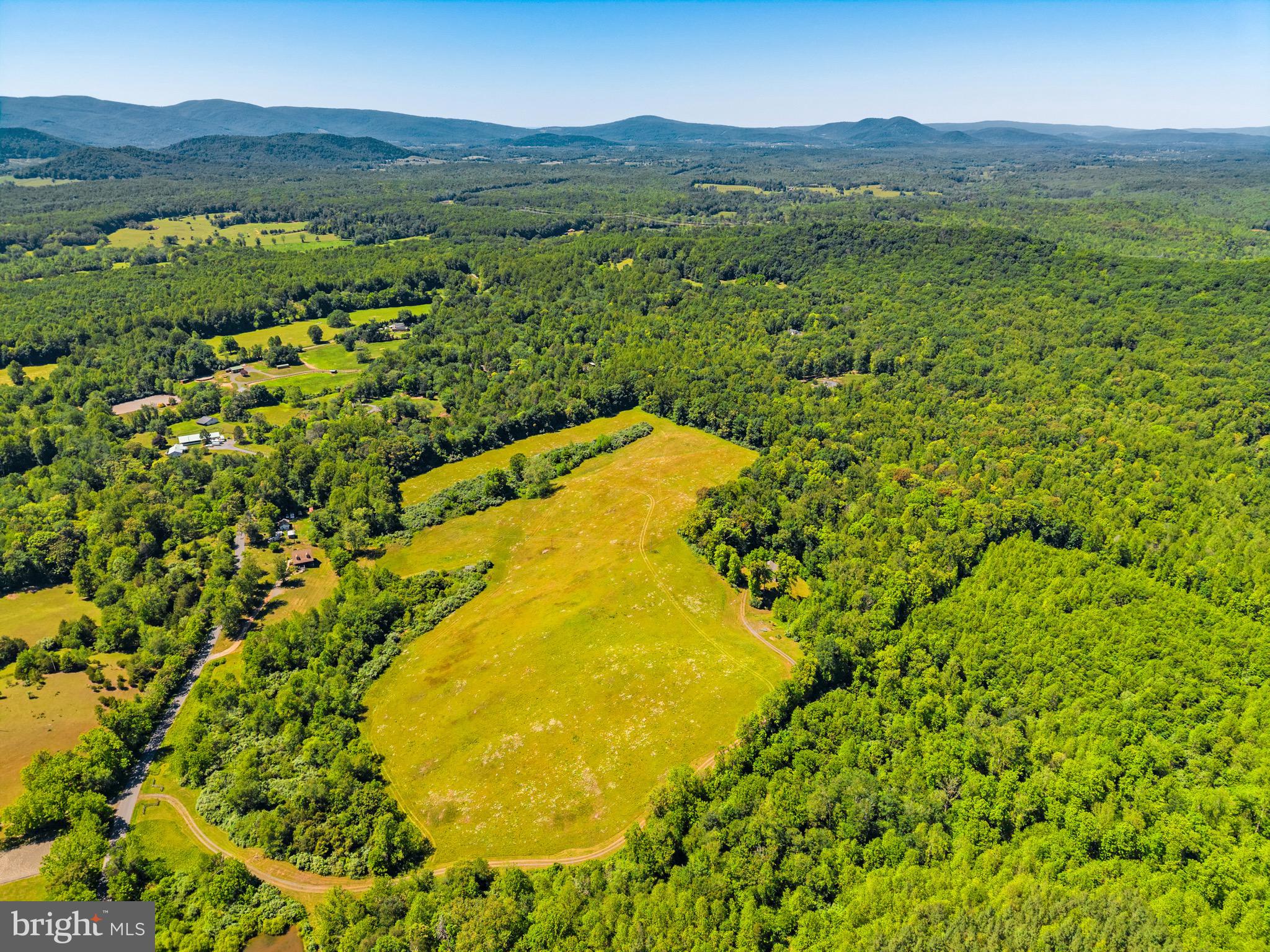 342 South Poes Road Amissville, VA 20106 - Photo 26 of 39