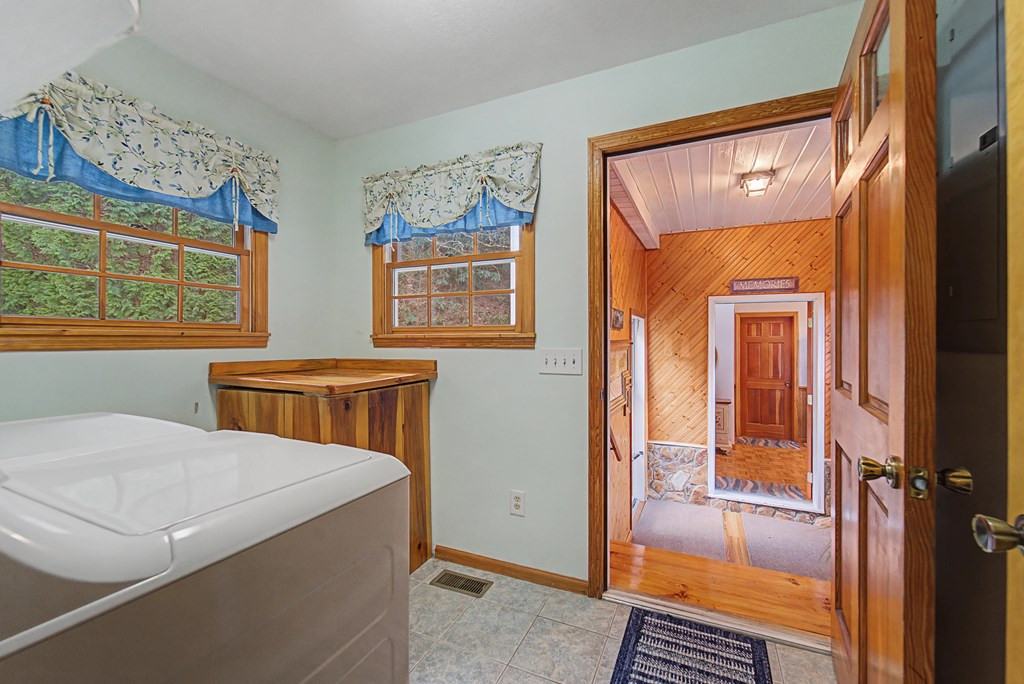 1107 Panther Creek Road Almond, NC 28702 - Photo 21 of 52